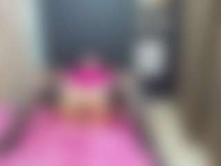 Live cam show with EllenHope - Dildo Or Vibrator Granny on Dolls Live