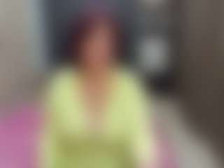 Live cam show with EllenHope - Granny on live18s.com