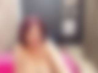 Live cam show with EllenHope - Red Hair Middle Aged on Soda Cam