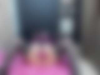 Live cam show with EllenHope - Red Hair MILF on CamClone