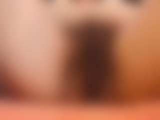 Live cam show with Moxa - Living Room on sexytreat.net