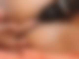 Live cam show with Moxa - Big Ass on Latina Girls