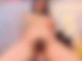 Live cam show with Moxa - Mature on Camsoda