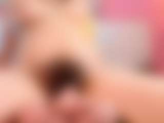 Live cam show with Moxa - Hairy Pussy on livesuperchat.net