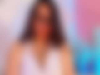 Live cam show with Moxa - Mature on PervPlay.com
