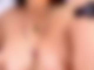 Live cam show with Moxa - Hairy Pussy on Camversity