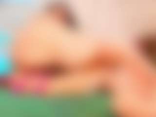 Live cam show with Moxa - Bikini on Camsoda