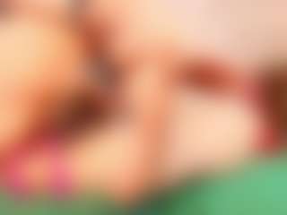 Live cam show with Moxa - Middle Aged on Porn Luv