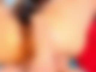 Live cam show with Moxa - Smoking on madthumbs