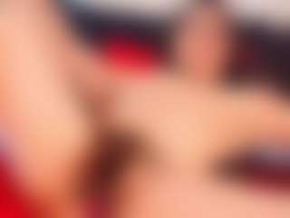 Live cam show with Moxa - Smoking on madthumbs