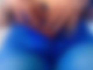Live cam show with Moxa - Granny on Camsoda