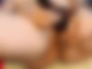 Live cam show with Moxa - Bedroom on Camsoda