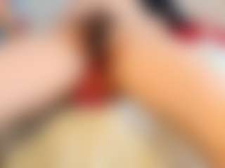 Moxa's Live Sex Cam Show