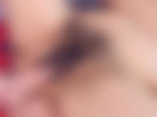 Live cam show with Moxa - Living Room on Camsoda