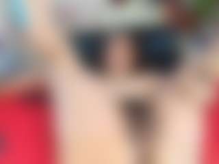 Live cam show with Moxa - Granny MILF on LiveSexCams6