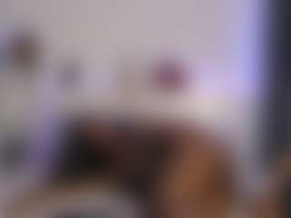 peeky-pinkyy's Live Sex Cam Show