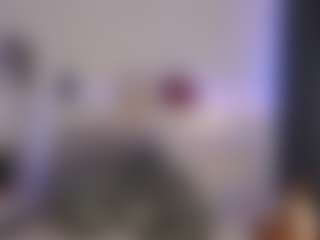 peeky-pinkyy's Live Sex Cam Show