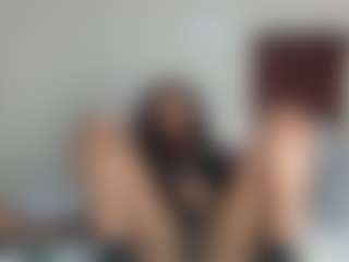 Live cam show with peeky-pinkyy - Black Petite on Streamer API