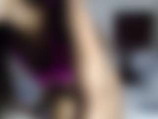 Live cam show with peeky-pinkyy - Ebony Petite on slutload