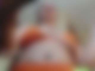 you-dreams MILF webcam performer live streaming