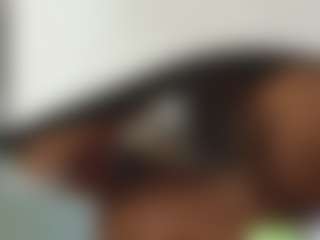 Live cam show with you-dreams - MILF on milfzrlive.com