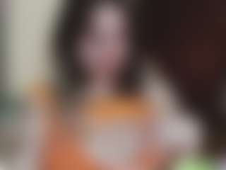 you-dreams MILF webcam performer live streaming