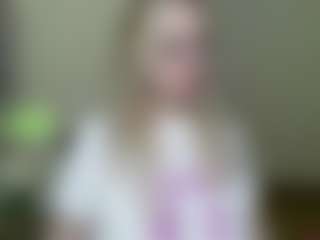 Live cam show with you-dreams - Striptease on Cam Slut