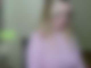 Live cam show with you-dreams - Fingering White on xfollow cams