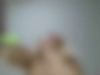 you-dreams's Live Sex Cam Show