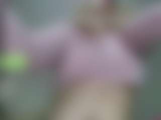 Live cam show with you-dreams - Fingering White on Camsoda