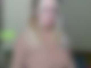 Live cam show with you-dreams - Hairy on sexylive.show