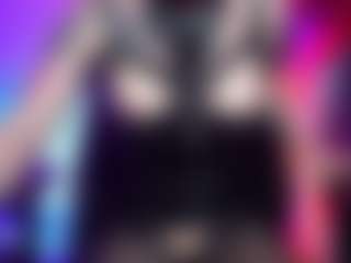 Live cam show with Nellene - Dildo on SquirtSoMuch