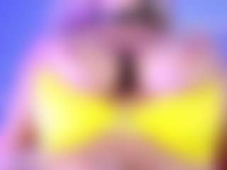 BrianaLovs's Live Sex Cam Show