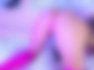 BrianaLovs's Live Sex Cam Show