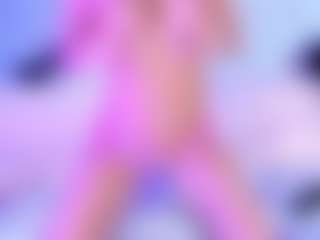 BrianaLovs's Live Sex Cam Show