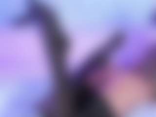 BrianaLovs's Live Sex Cam Show