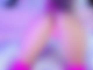 BrianaLovs's Live Sex Cam Show