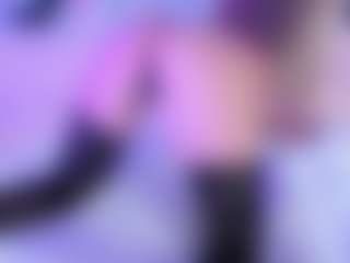 Live cam show with BrianaLovs - Bedroom Blonde Hair on Chatstar
