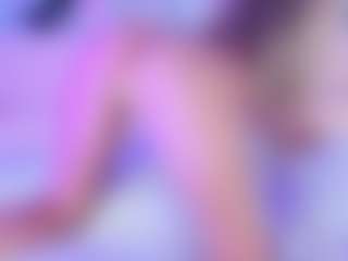 BrianaLovs's Live Sex Cam Show