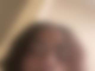bigpapirocky's Live Sex Cam Show