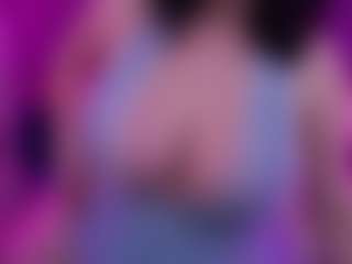 DaenerysDaen's Live Sex Cam Show