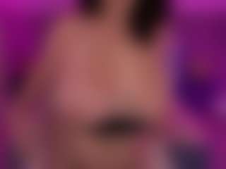 DaenerysDaen's Live Sex Cam Show