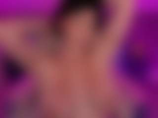DaenerysDaen's Live Sex Cam Show