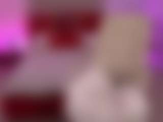 DaenerysDaen's Live Sex Cam Show