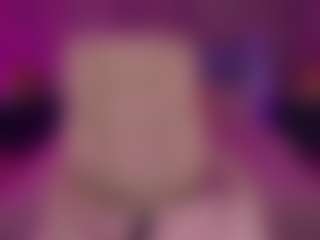 DaenerysDaen's Live Sex Cam Show
