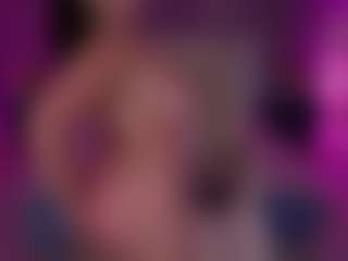 DaenerysDaen's Live Sex Cam Show