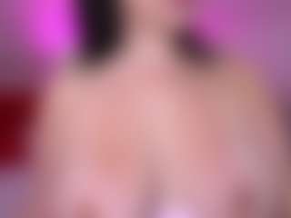DaenerysDaen's Live Sex Cam Show