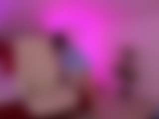 DaenerysDaen's Live Sex Cam Show