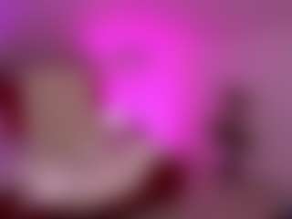 DaenerysDaen's Live Sex Cam Show