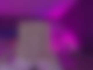 DaenerysDaen's Live Sex Cam Show